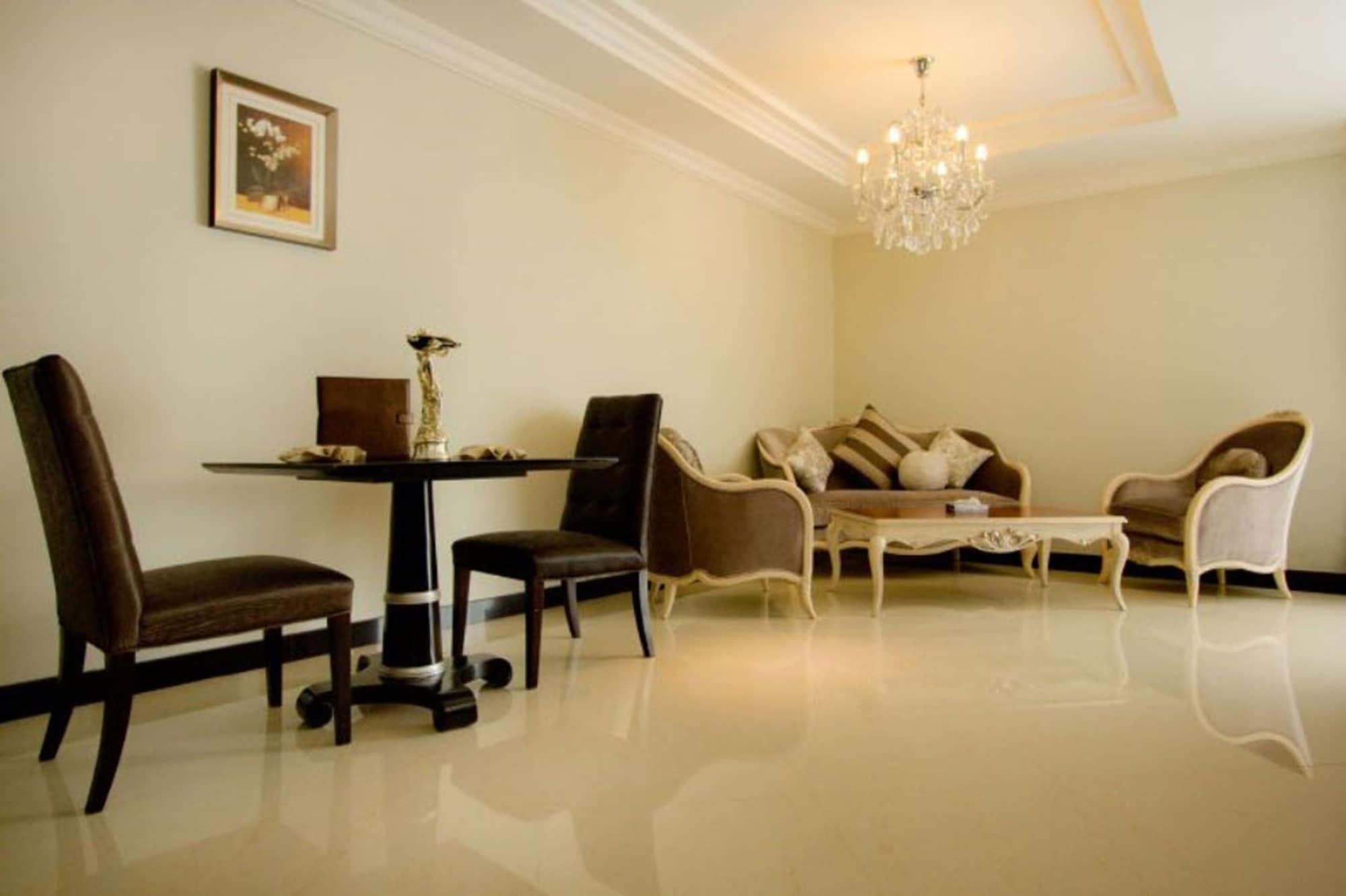 Hotel Lk Royal Wing Pattaya Exterior foto