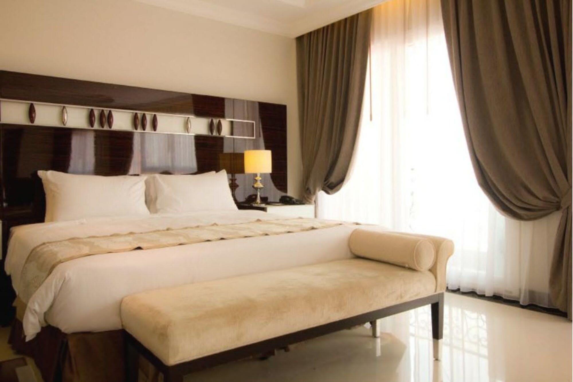 Hotel Lk Royal Wing Pattaya Exterior foto