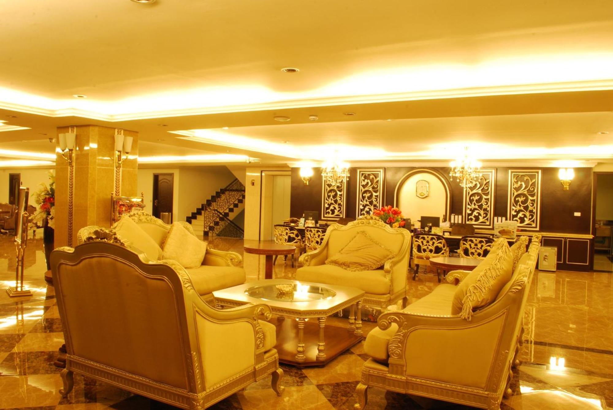 Hotel Lk Royal Wing Pattaya Exterior foto