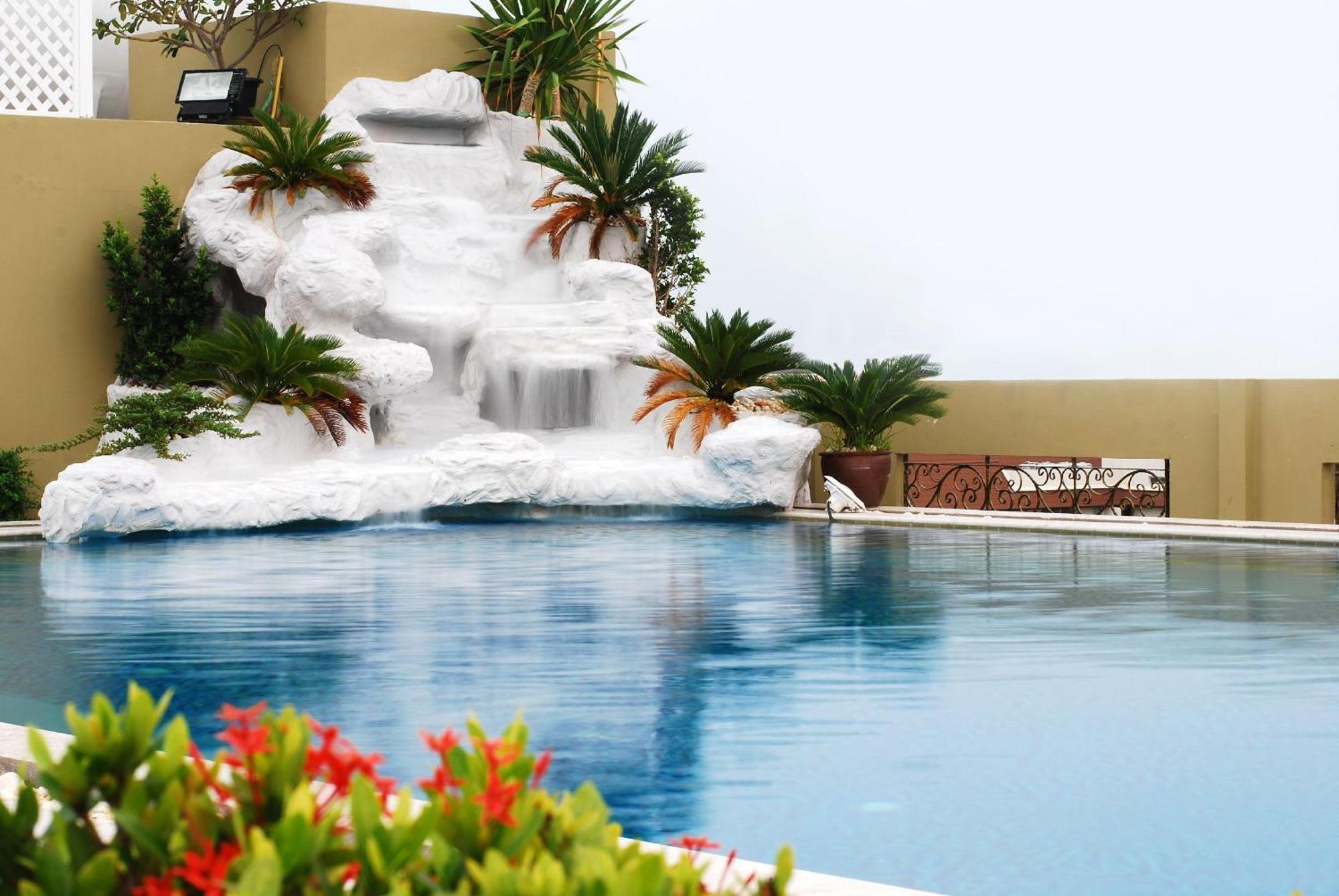 Hotel Lk Royal Wing Pattaya Exterior foto