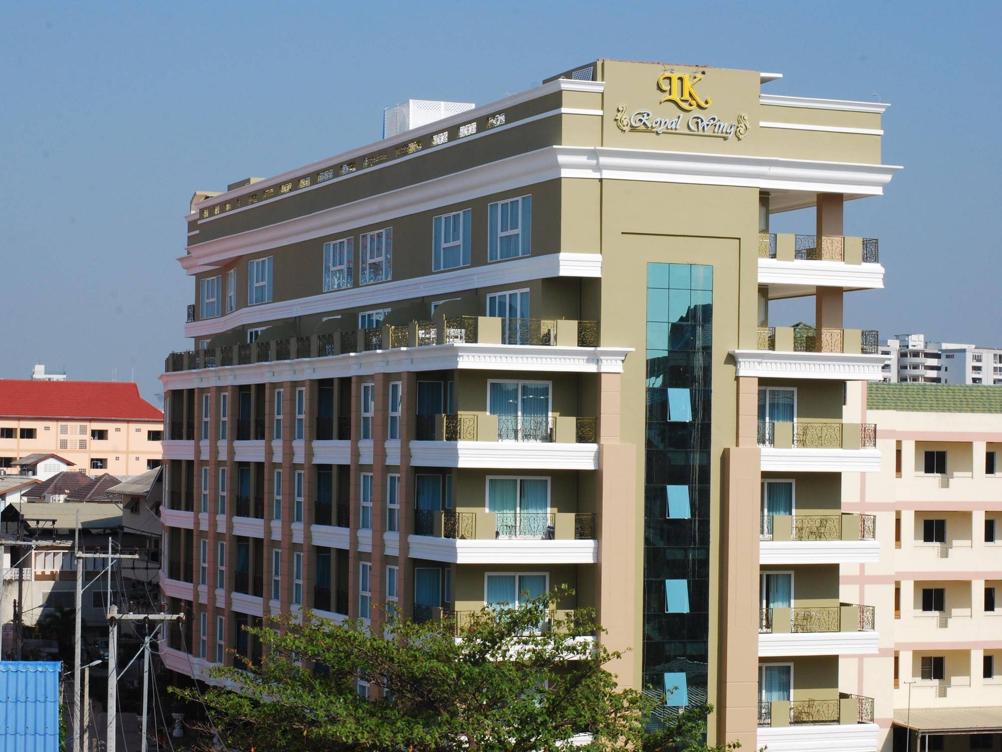 Hotel Lk Royal Wing Pattaya Exterior foto